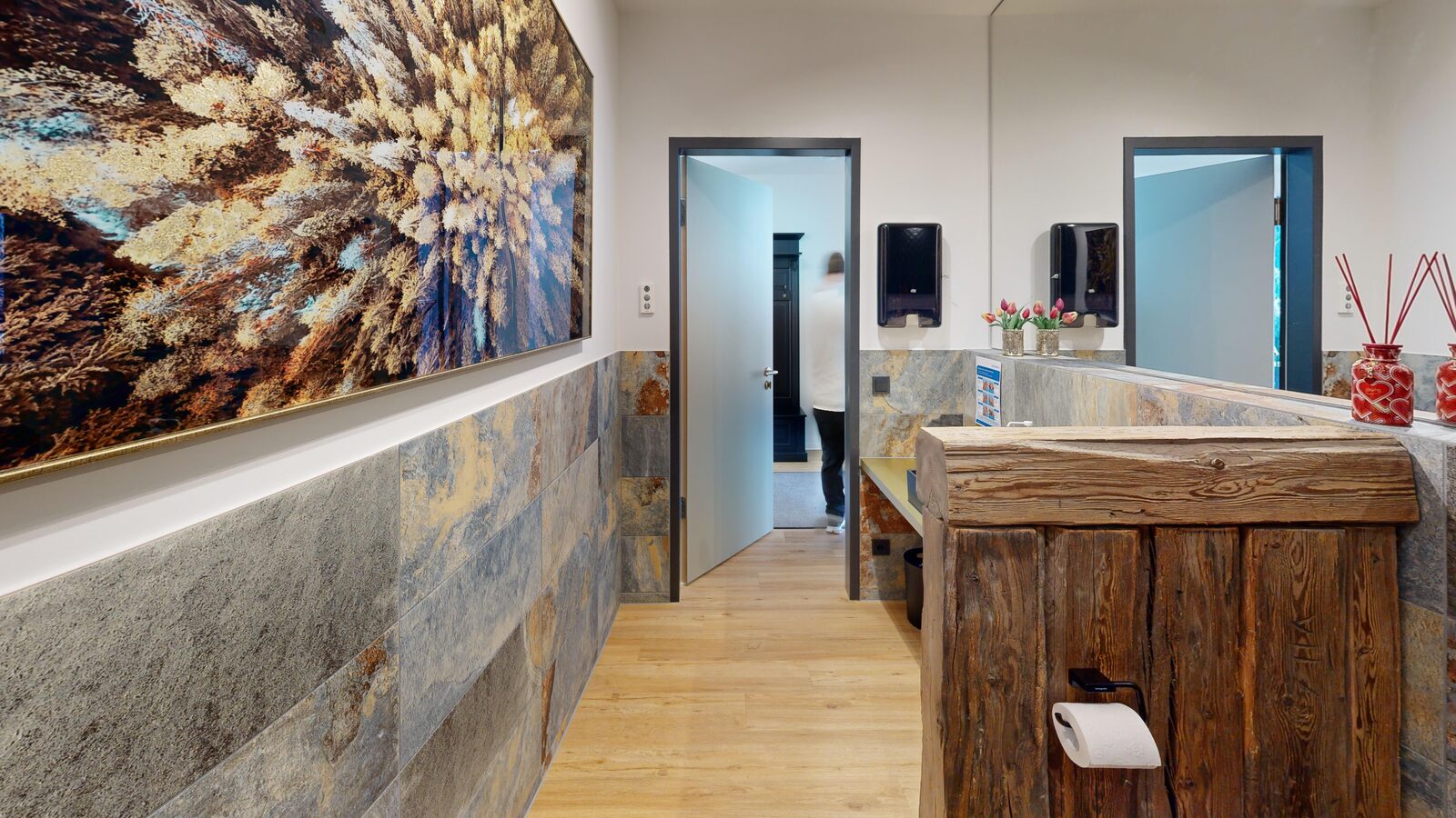 Klinik am Schwarzwald — Besuchertoilette