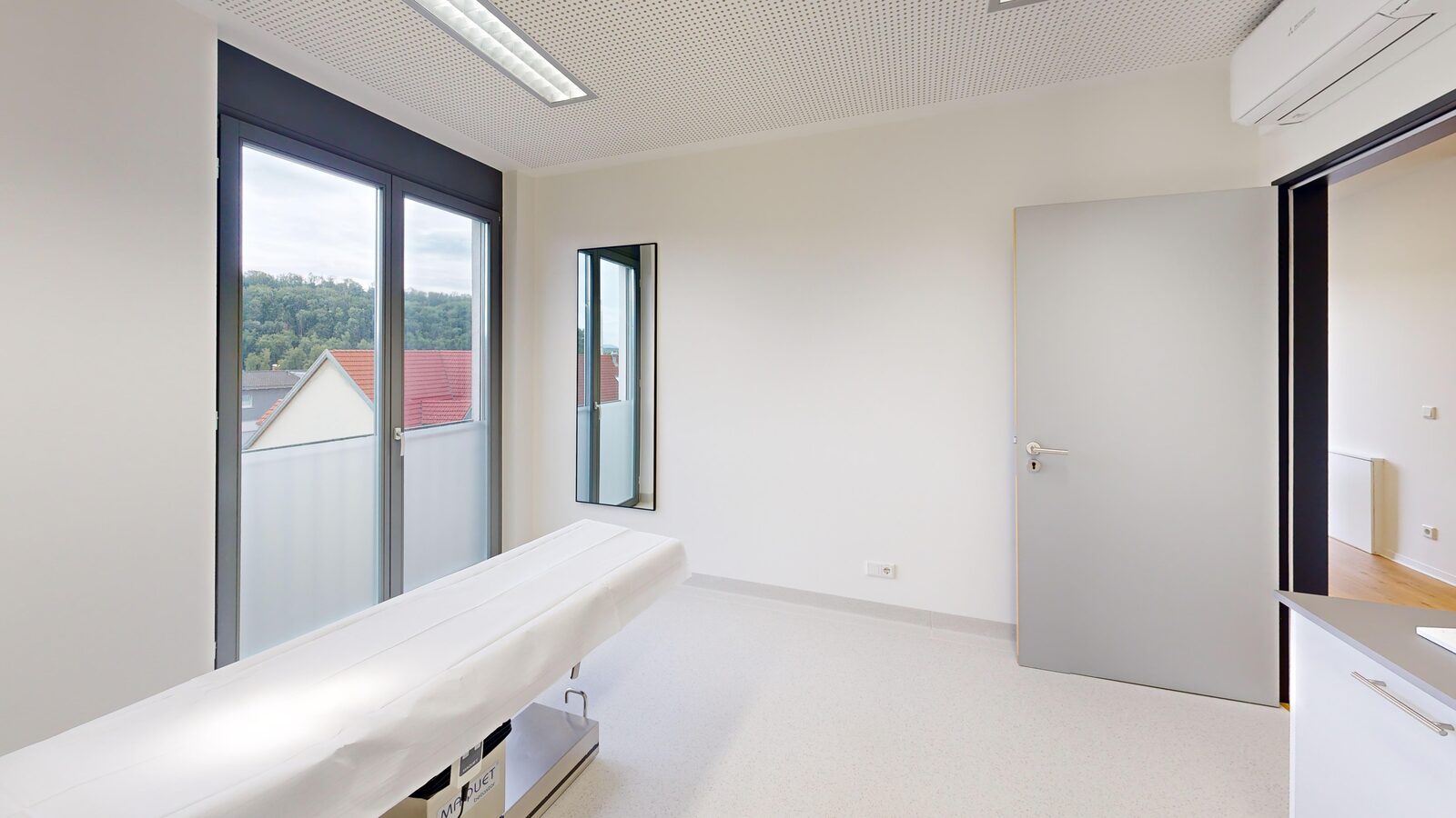 Klinik am Schwarzwald — Behandlungsraum