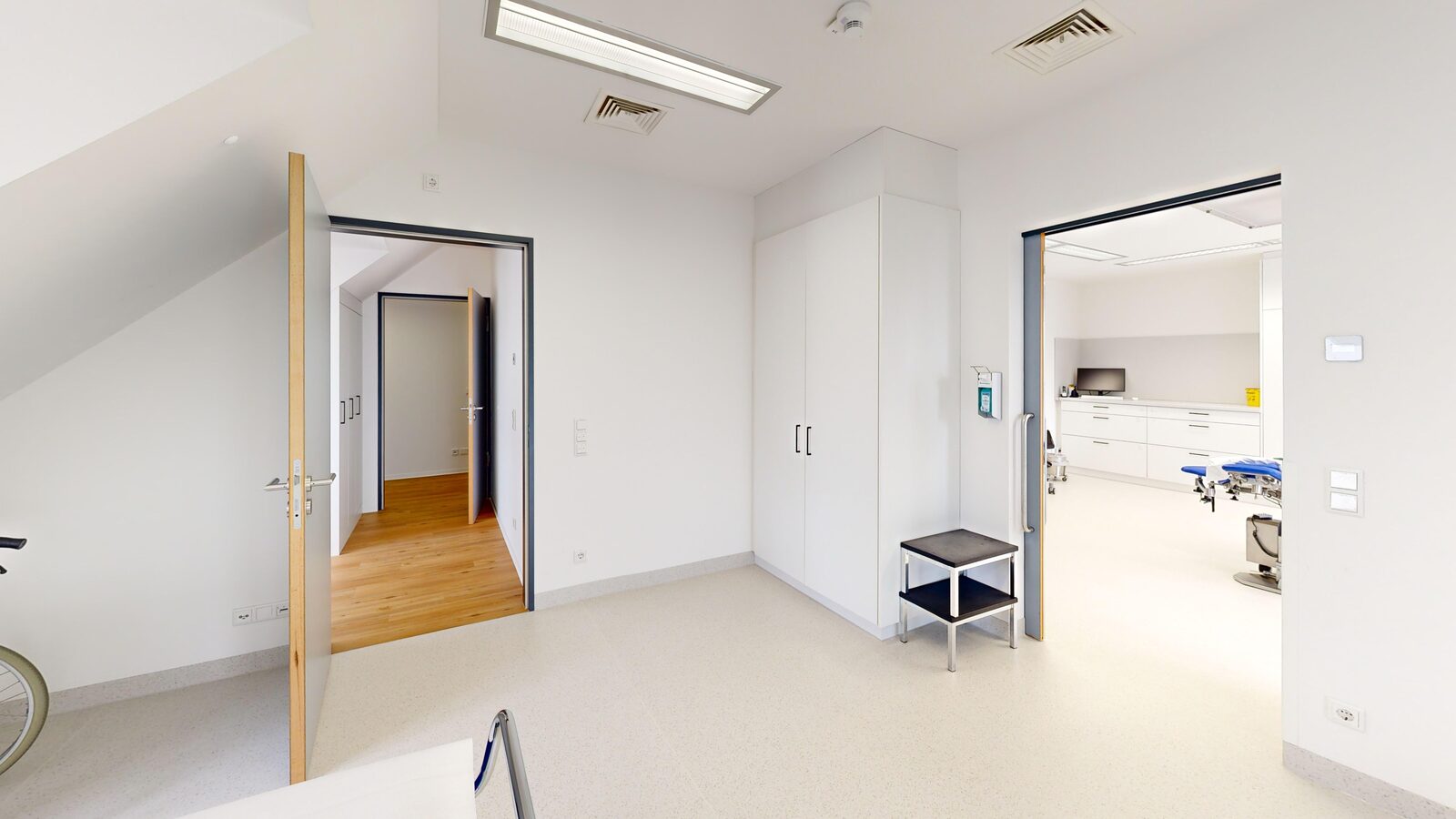 Klinik am Schwarzwald — Vorbereitungszimmer OP