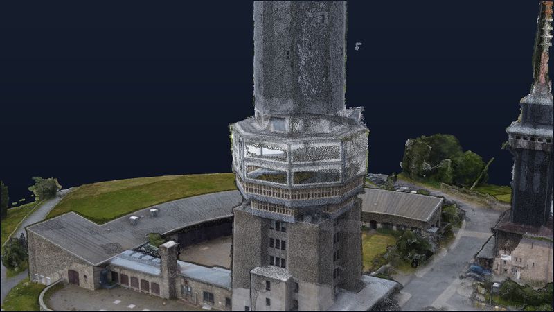 Großer Feldberg (Taunus) — Telecommunication tower close up