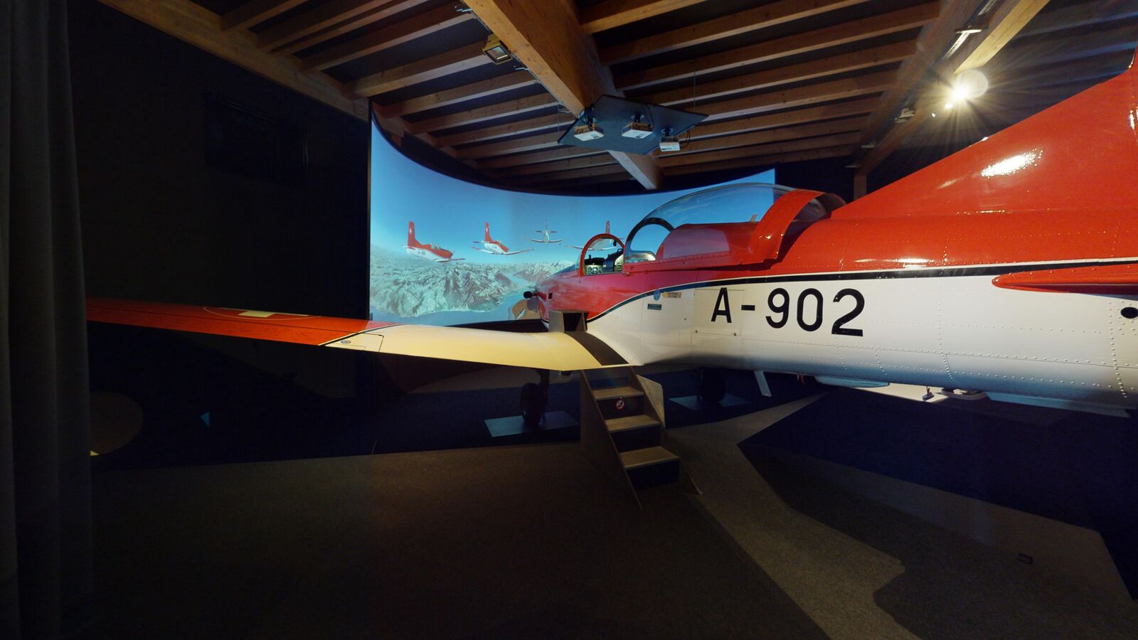 Runway 34 — Eventlocation Runway 34 — Innenansicht