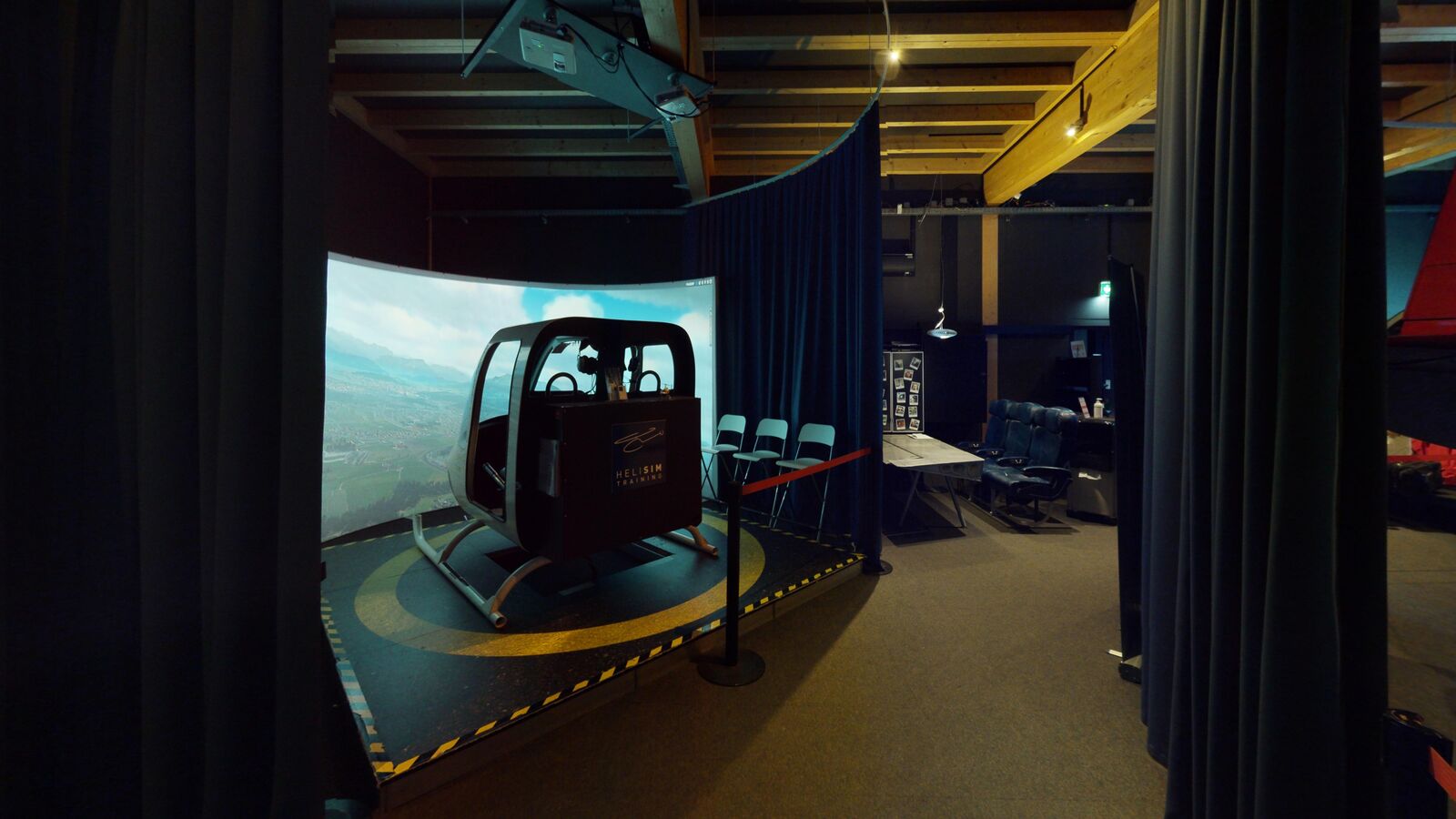 Runway 34 — Eventlocation Runway 34 — Innenansicht