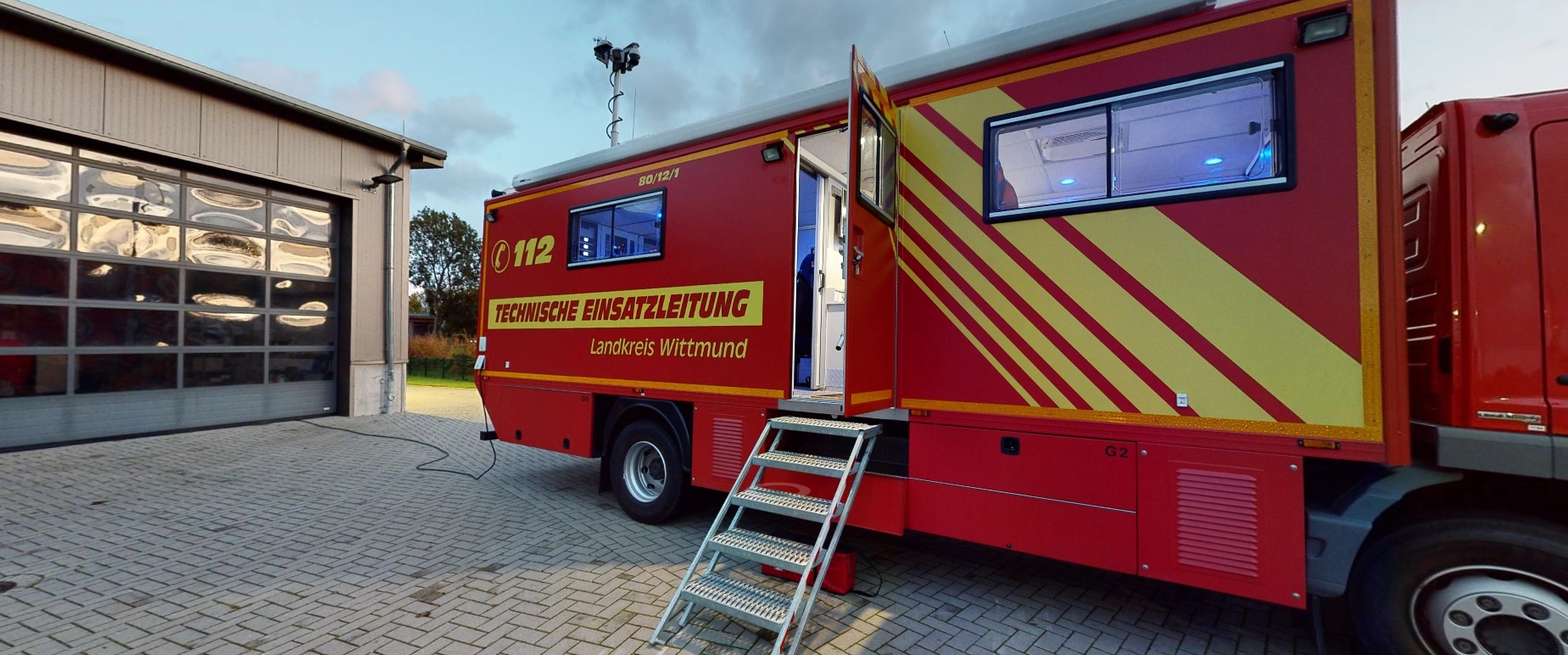 Unsere Projekte 2 firefighters wittmund mobile command